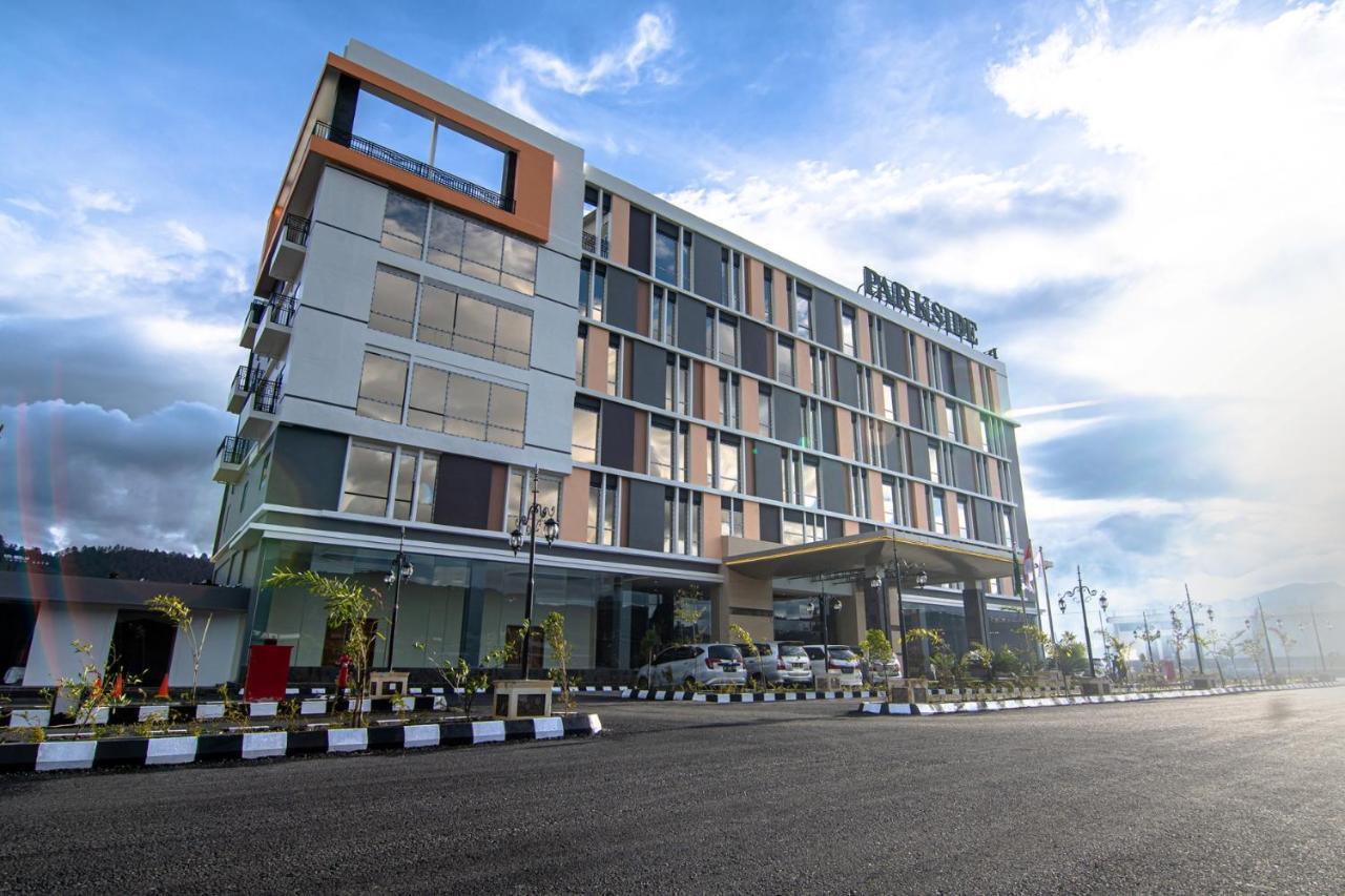 Parkside Gayo Petro Hotel Takengon Zewnętrze zdjęcie