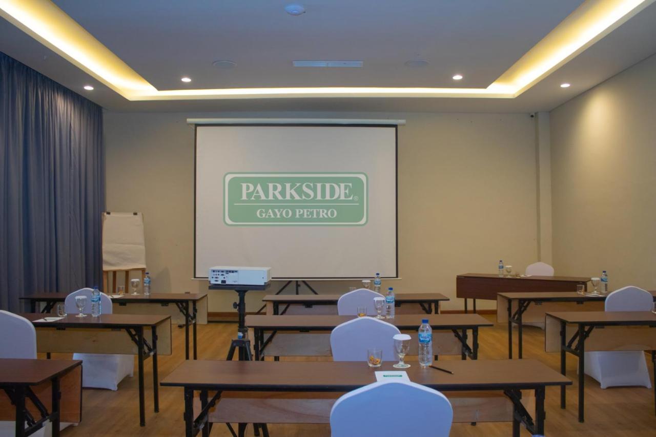 Parkside Gayo Petro Hotel Takengon Zewnętrze zdjęcie
