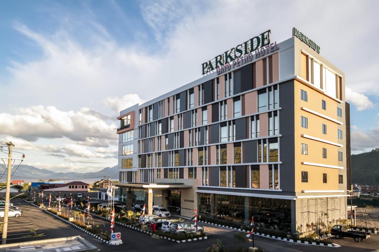 Parkside Gayo Petro Hotel Takengon Zewnętrze zdjęcie